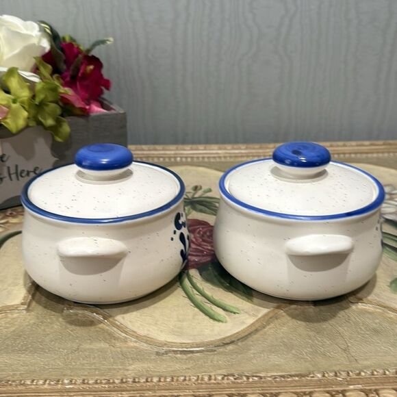 Vintage Set of Two Floral Motif Speckled Stoneware Soup Bowls with Lids Japan - Picture 5 of 16